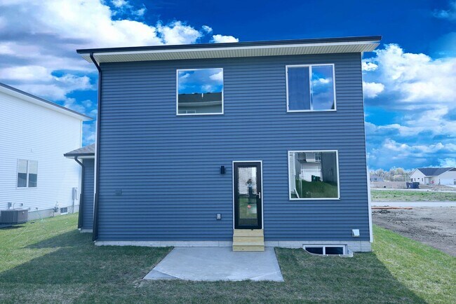Building Photo - Stunning Two-Story Home available in Prime...