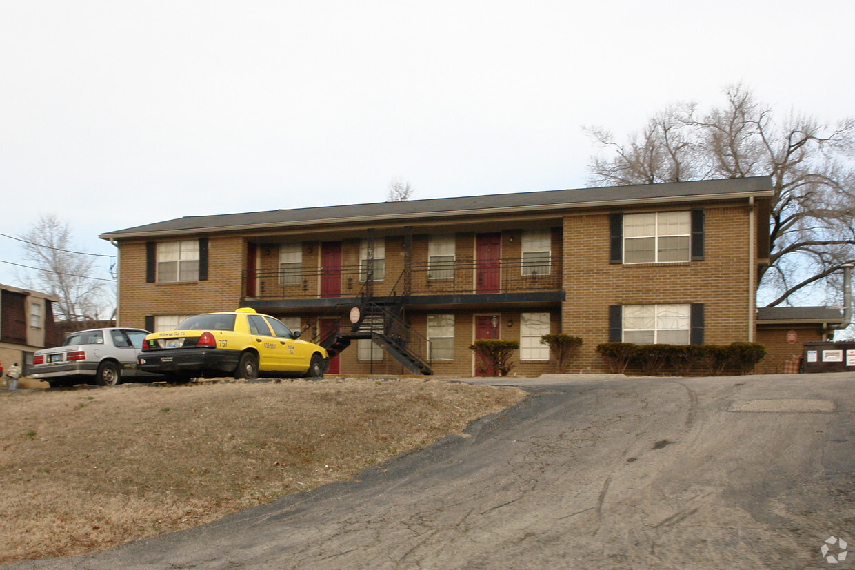 Primary Photo - Meadow Creek Apartments