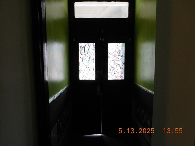 Building Photo - 445 N 53rd St