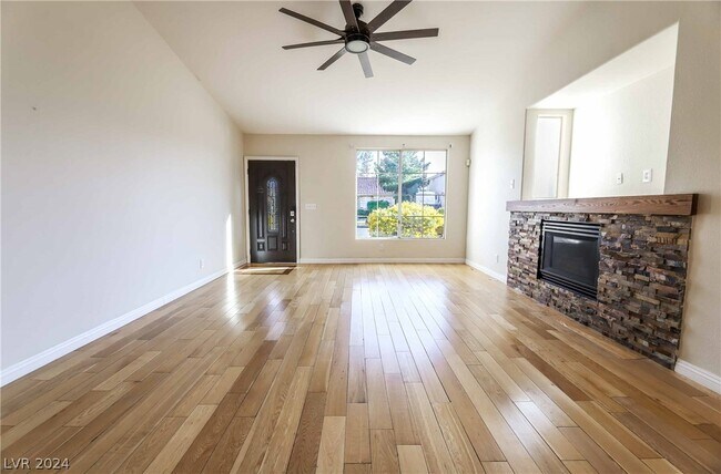 Foto del edificio - 1564 Silver Point Ave