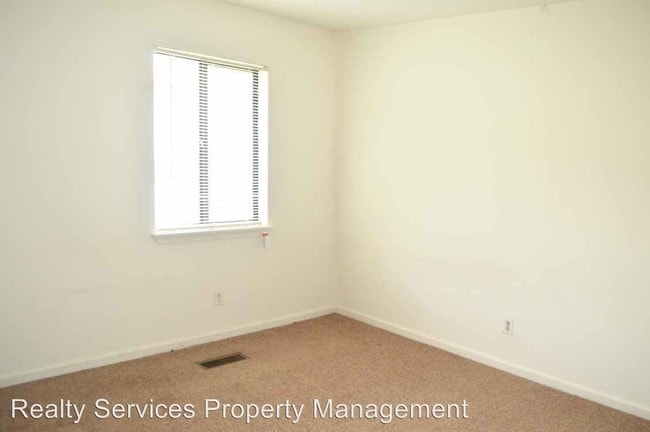Building Photo - 2 br, 1 bath House - 74 Country Place Lane