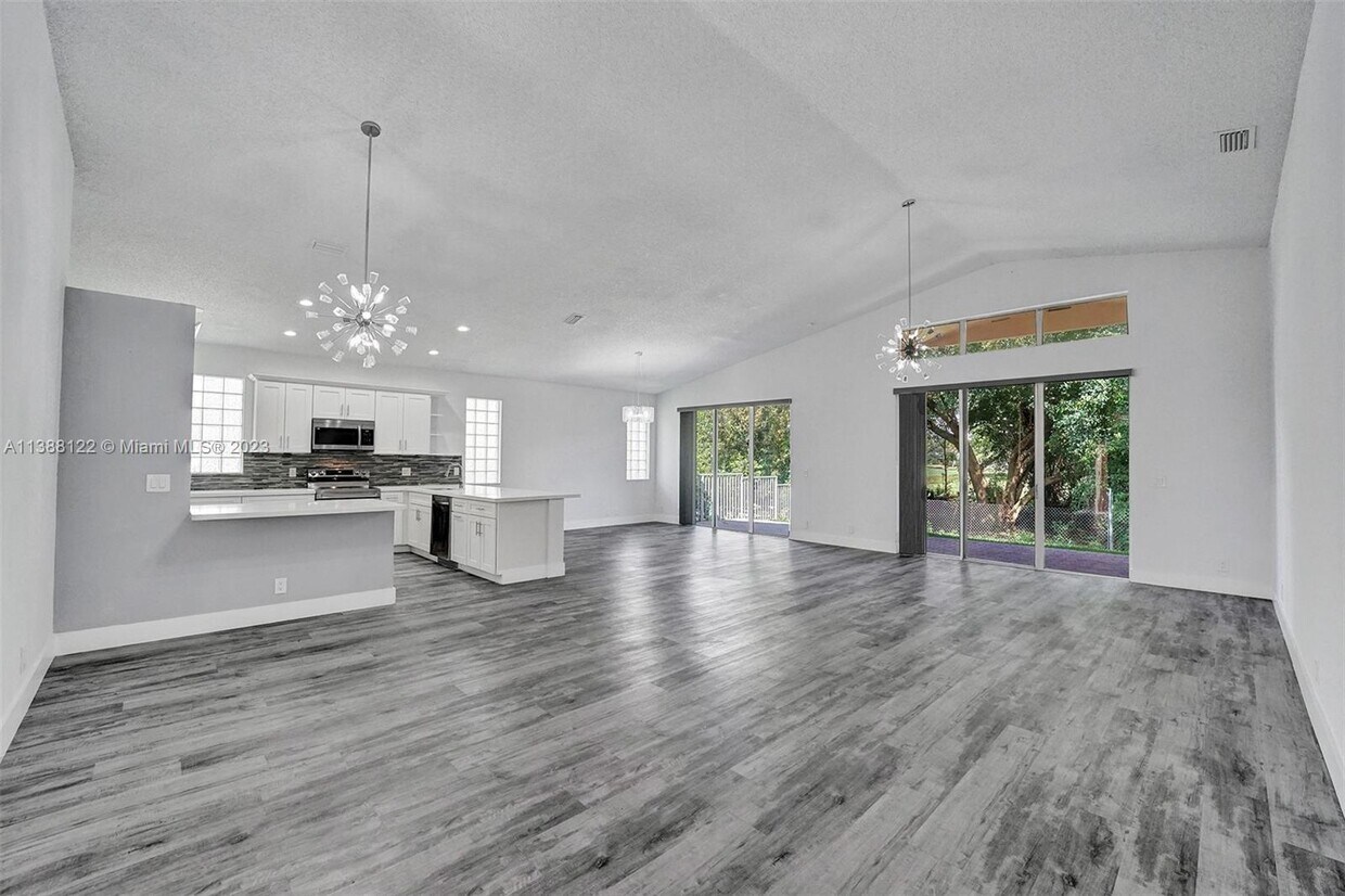 1576 SW 151st Ave, Pembroke Pines, FL 33027 House for Rent in