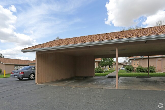 Foto del edificio - 301-445 W Oakwood Dr