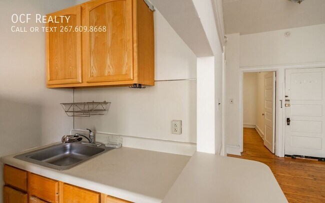 Foto del edificio - One Bed University City Apartment