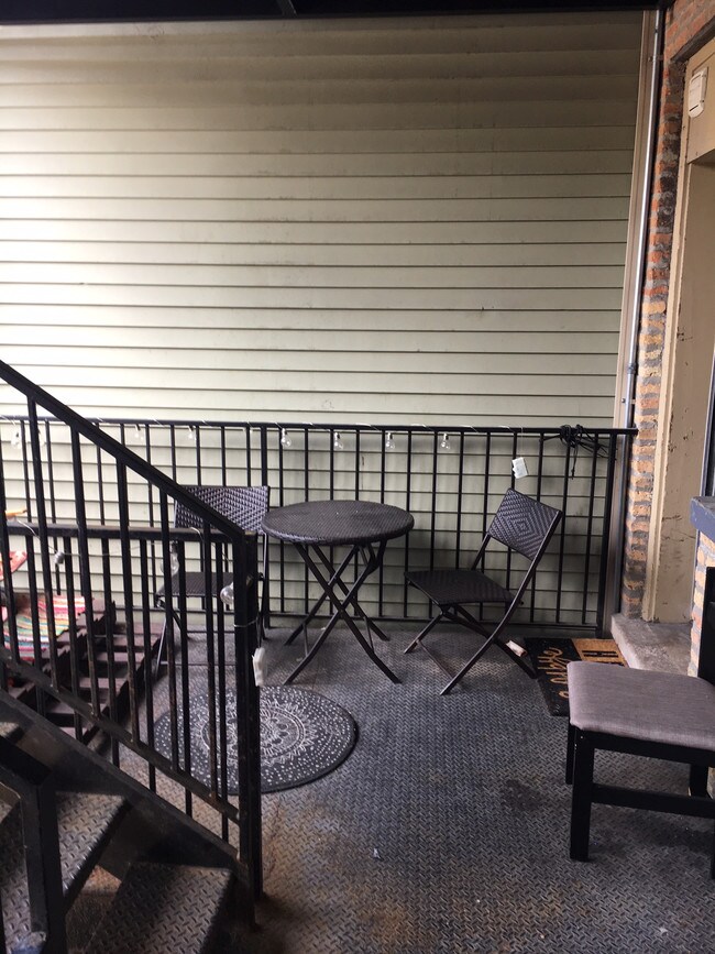 Foto del edificio - 5038 N Kimball Ave
