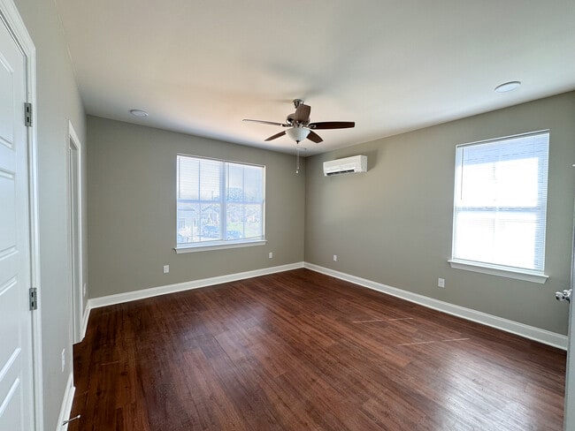 Building Photo - 5404 Clemons Rd