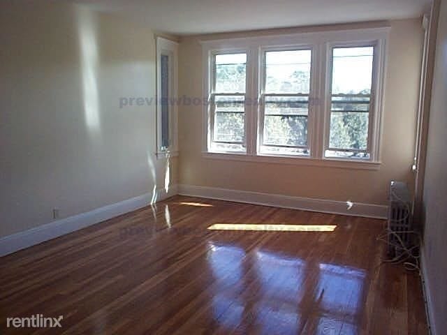 Building Photo - 24 Sidlaw Rd