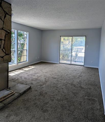 Foto del edificio - 8560 Park Ln