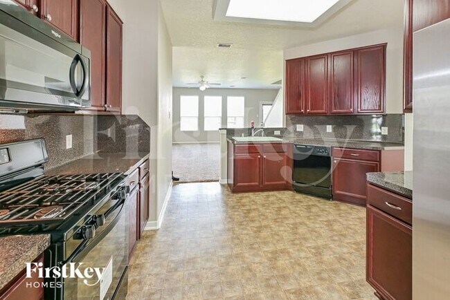 Building Photo - 9615 Barr Spring Dr
