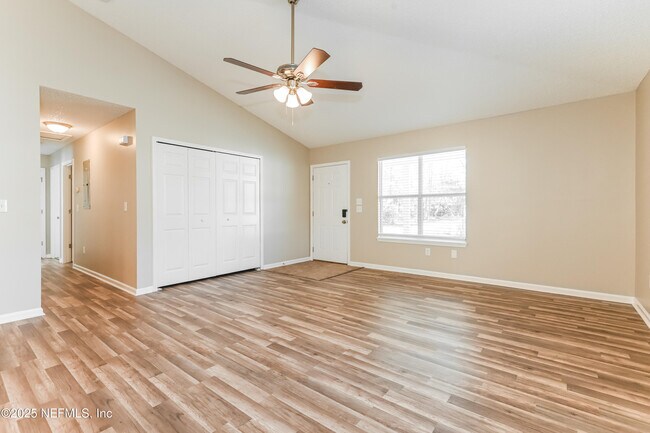 Foto del edificio - 2975 Brougham