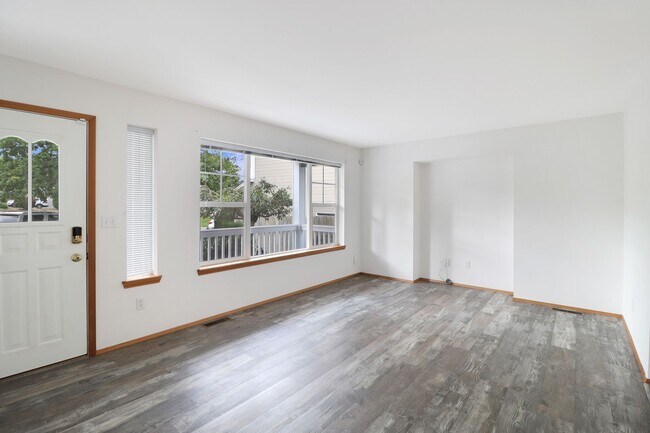 Foto del edificio - 2 Bed 1 Bath - Single Story - Pet Friendy ...