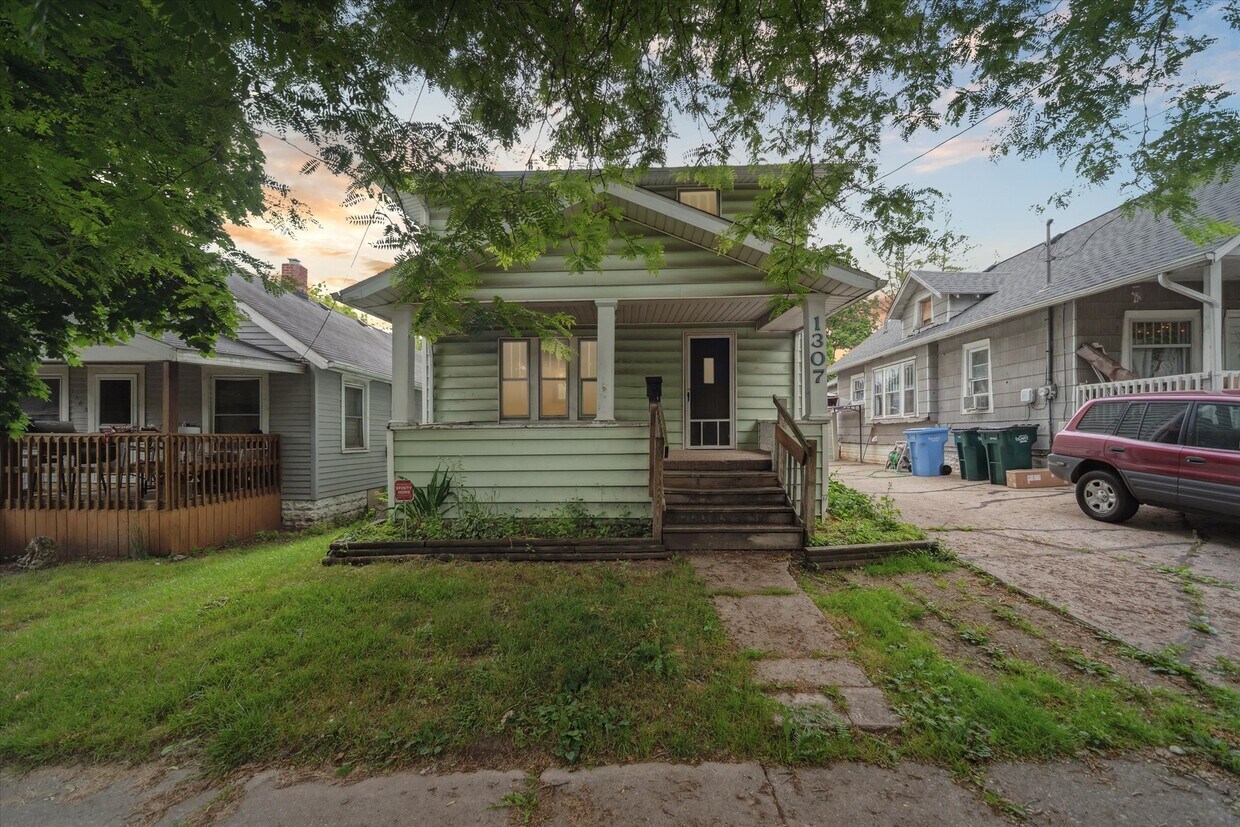 Foto principal - 1307 Vermont Ave