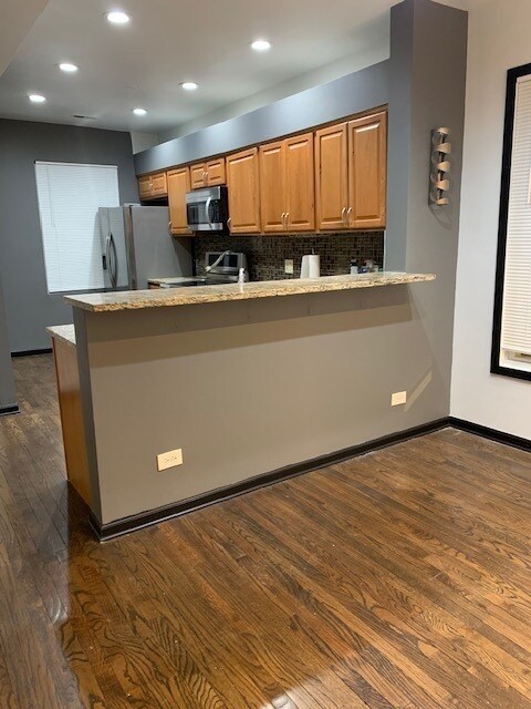 Foto del edificio - 6824 S Dorchester Ave