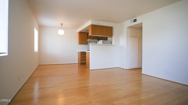 Building Photo - 2305 Glendale Blvd