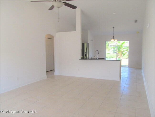 Foto del edificio - 551 Poplar St SE