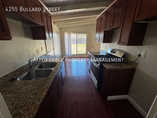 Building Photo - 4255 Bullard St