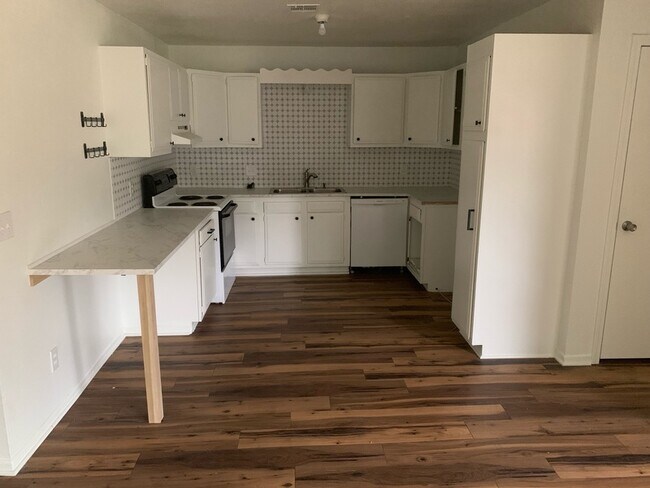 Foto del edificio - 3424 S Hudson Ave