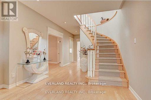 Building Photo - 116 Redondo Dr