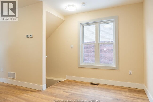 Building Photo - 3495 Bloomfield Rd