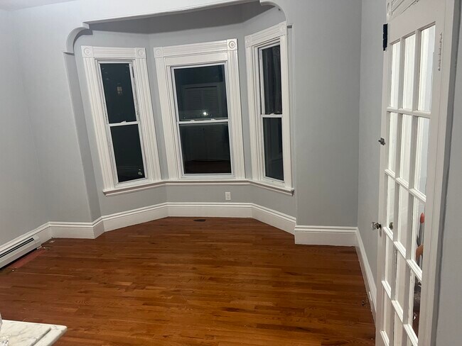 Living room - 25 Dyer Ave