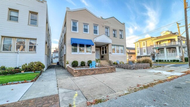 Foto del edificio - 1102 Wesley Ave