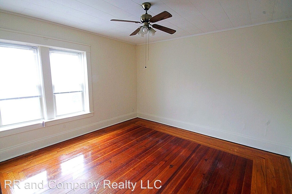 Foto principal - 321 Belmont Ave
