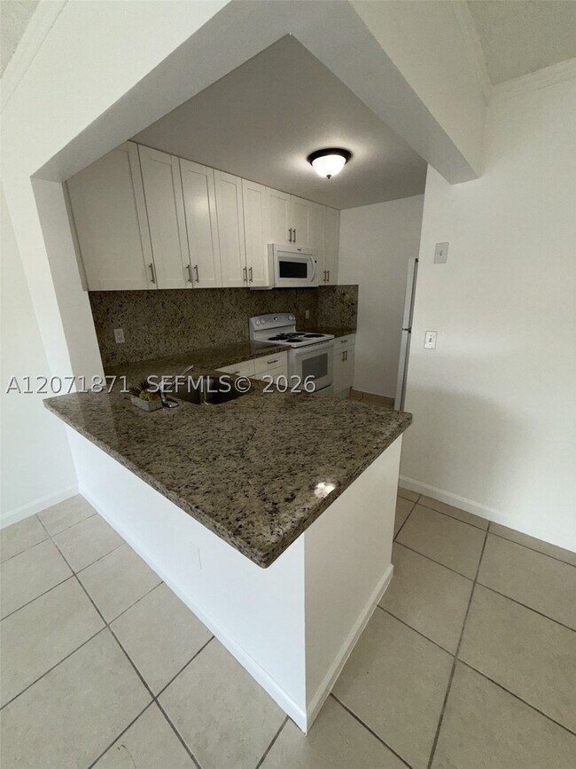 Building Photo - 15324 SW 72nd St