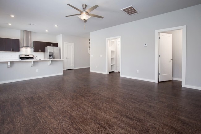 Foto del interior - 601 NW 176th St