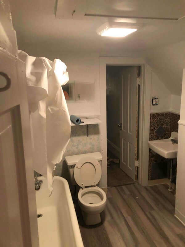 Foto principal - 1123 1st Ave S
