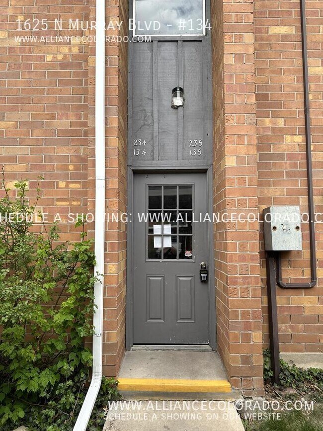 Foto del edificio - 1625 N Murray Blvd