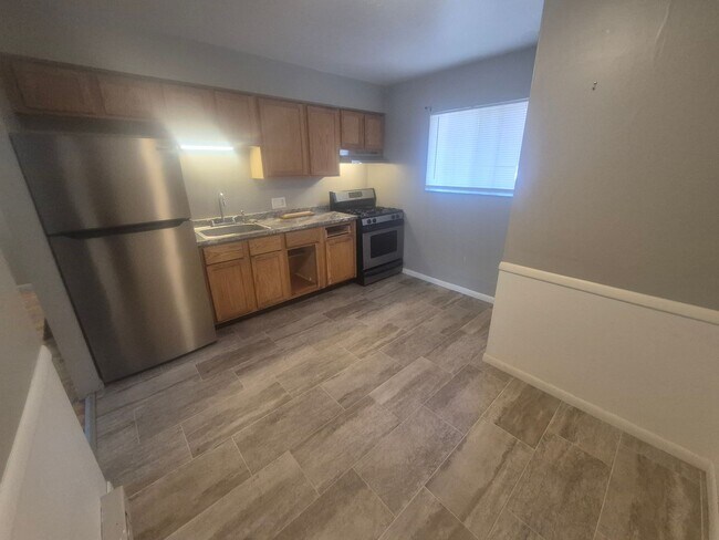 Foto del edificio - 944-950 33rd St SE