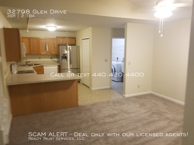 Foto del edificio - 32798 Glen Dr