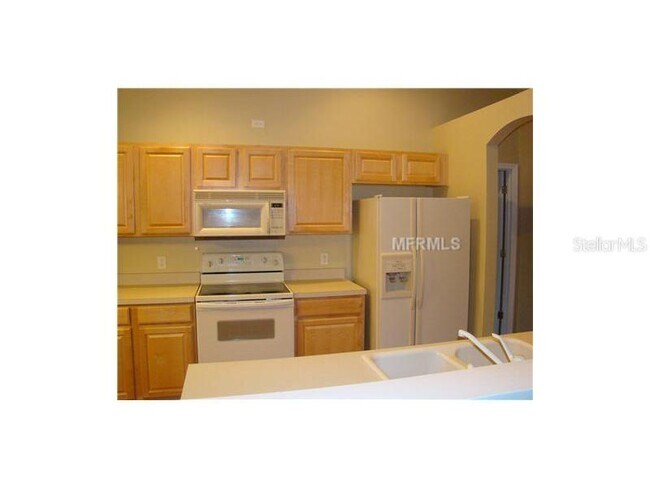 Building Photo - 14821 Redcliff Dr
