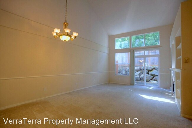 Foto del edificio - 3 br, 2.5 bath House - 8502 Main St #E-106