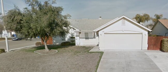 Building Photo - 1190 Yellowstone Dr