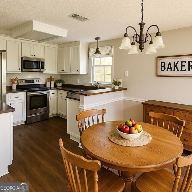 Foto del edificio - 211 Lucas Way