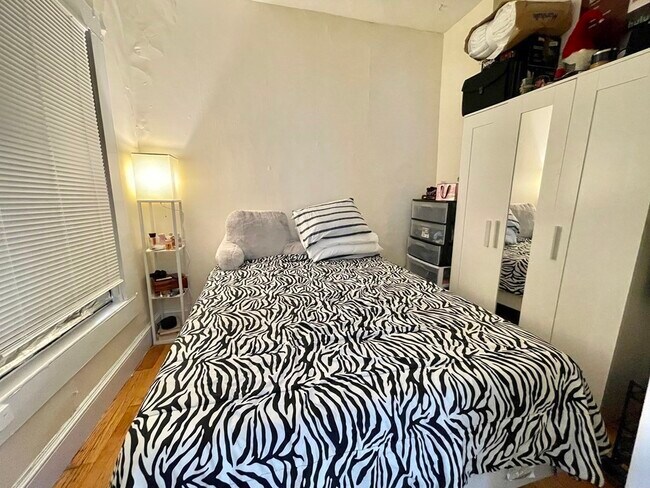 Foto del edificio - 337 Beacon St