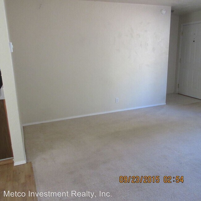 Building Photo - 1728-1728 Rainbow Loop