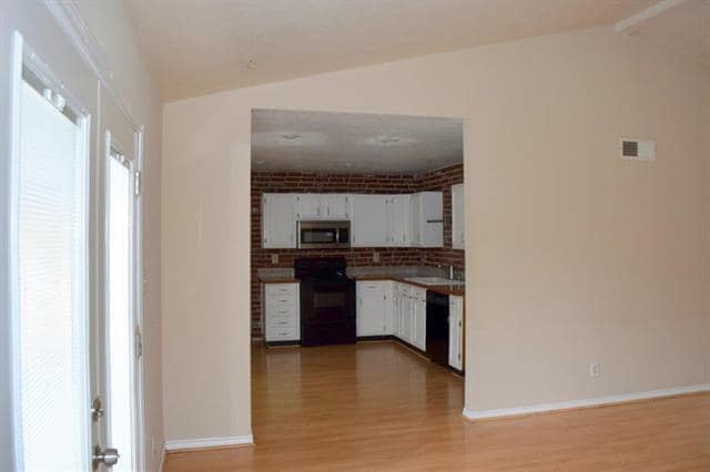 Foto del edificio - 506 Willow Oak Dr