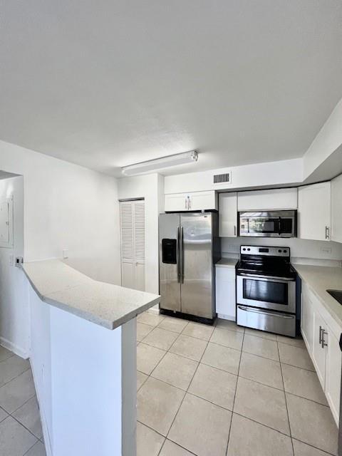 Primary Photo - 3690 N 56th Ave