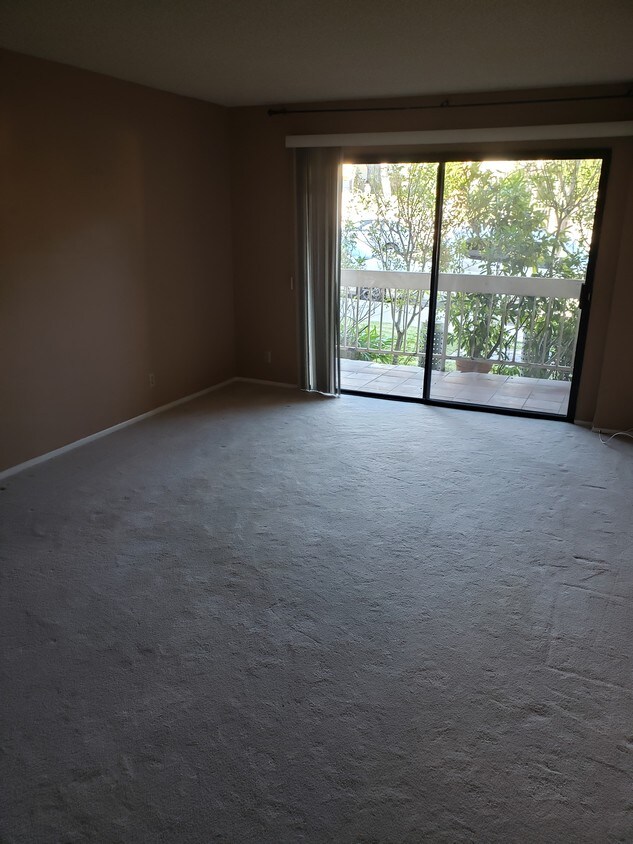 10149 Commerce Ave, Los Angeles, CA 91042 10149 Commerce Ave Los