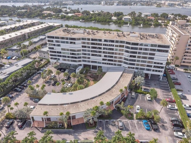 Foto del edificio - 3589 S Ocean Blvd