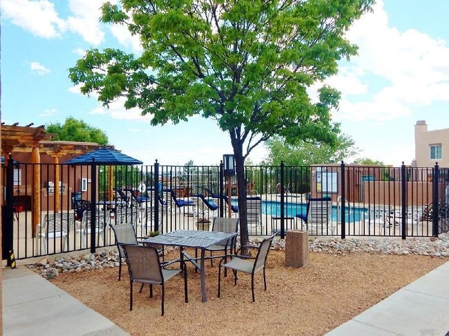 Building Photo - 2210 Miguel Chavez Rd