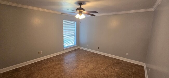 Building Photo - 3 Bedroom 2 Bathroom in Greenacres (N Bossier)