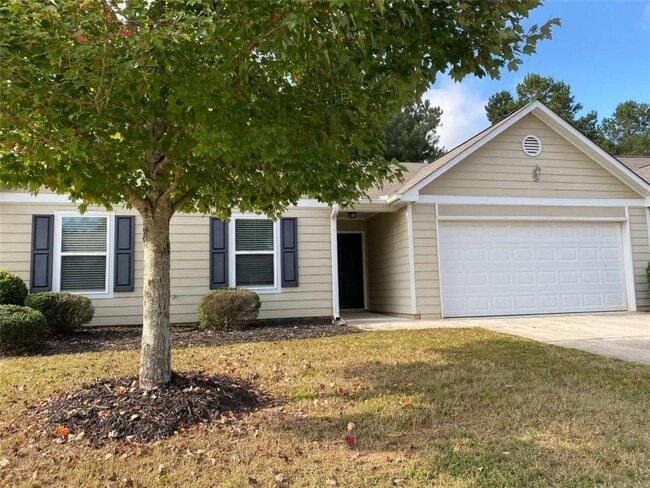 Foto del edificio - 701 Walnut Woods Dr