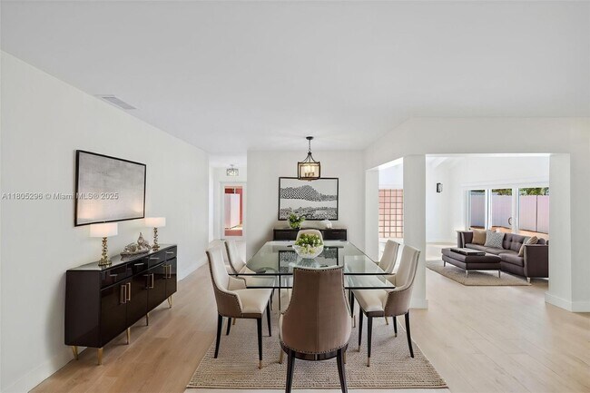 Foto del edificio - 11600 SW 33rd Terrace