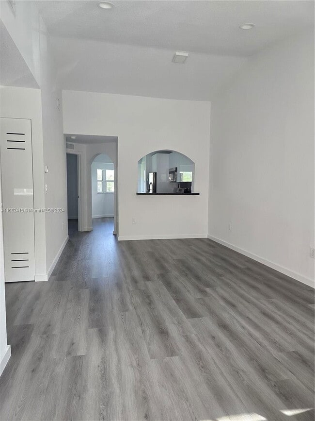 Foto del edificio - 1251 SE 31st Ct