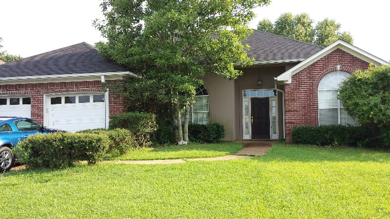 Primary Photo - 187 Apple Blossom Dr