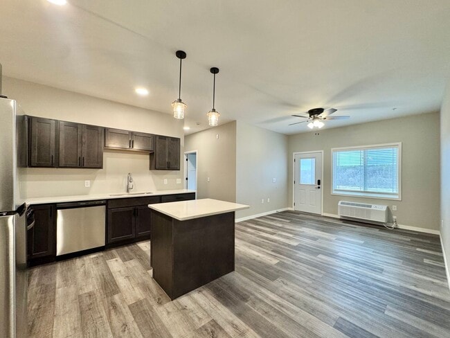Interior Photo - Latitude 45
