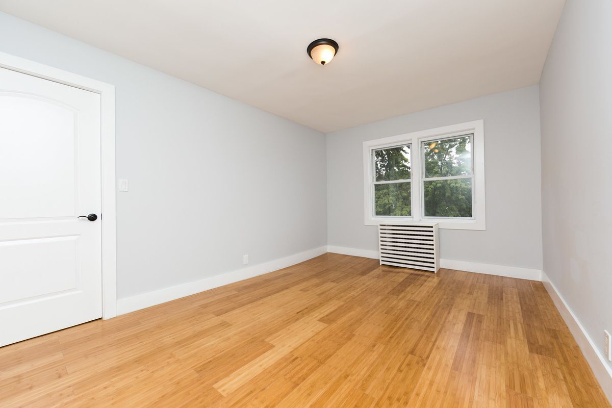 Building Photo - 388 Hendrix St